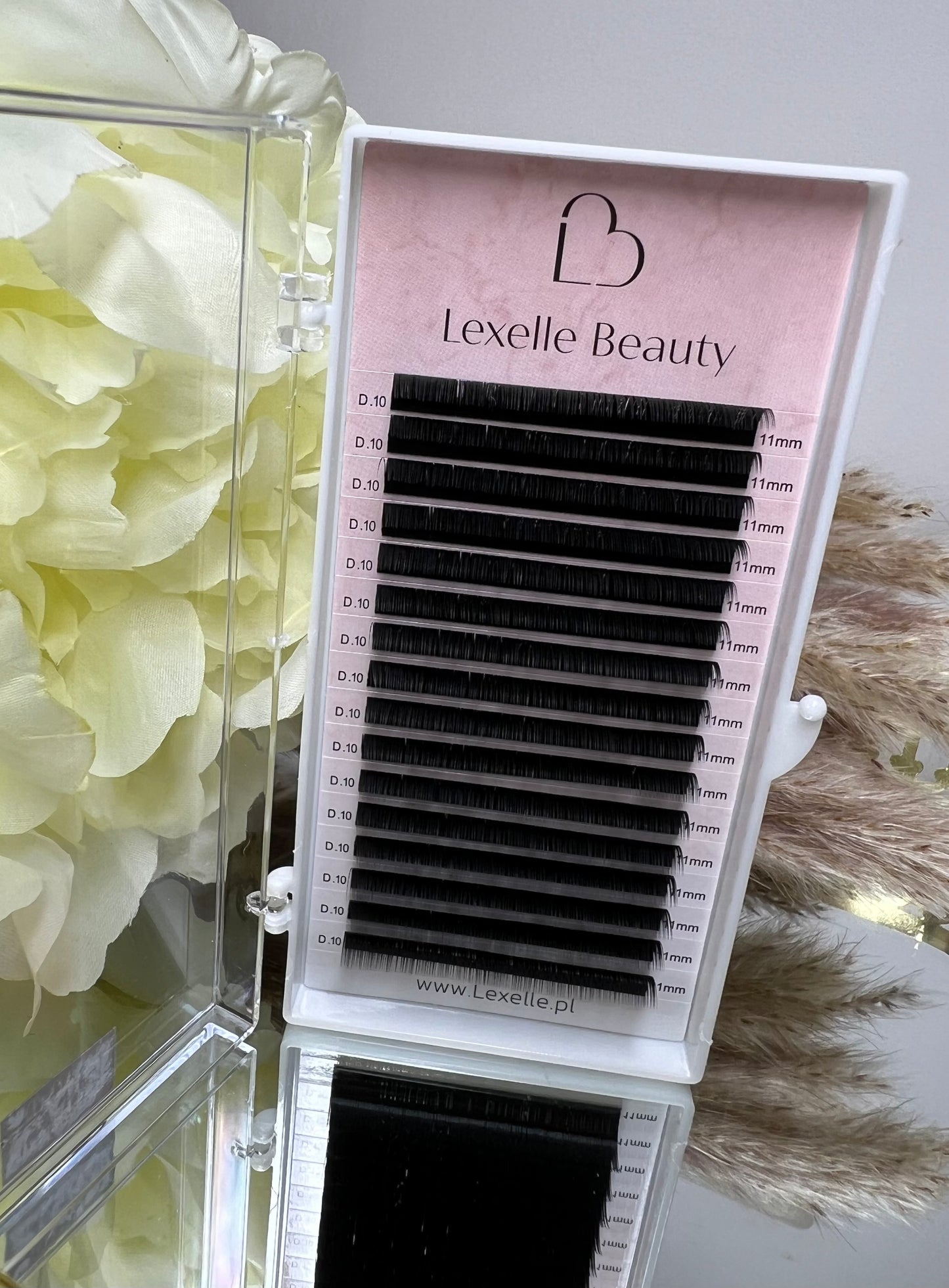 Lexelle Beauty Black Lashes - curl D 0.10